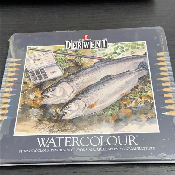 Derwent Watercolor Pencils Artist Set New 24 color - Picture 1 of 3